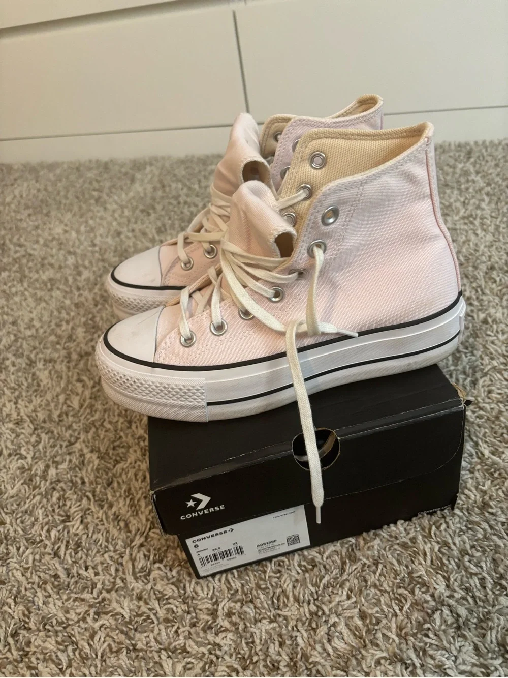 Converse pink all